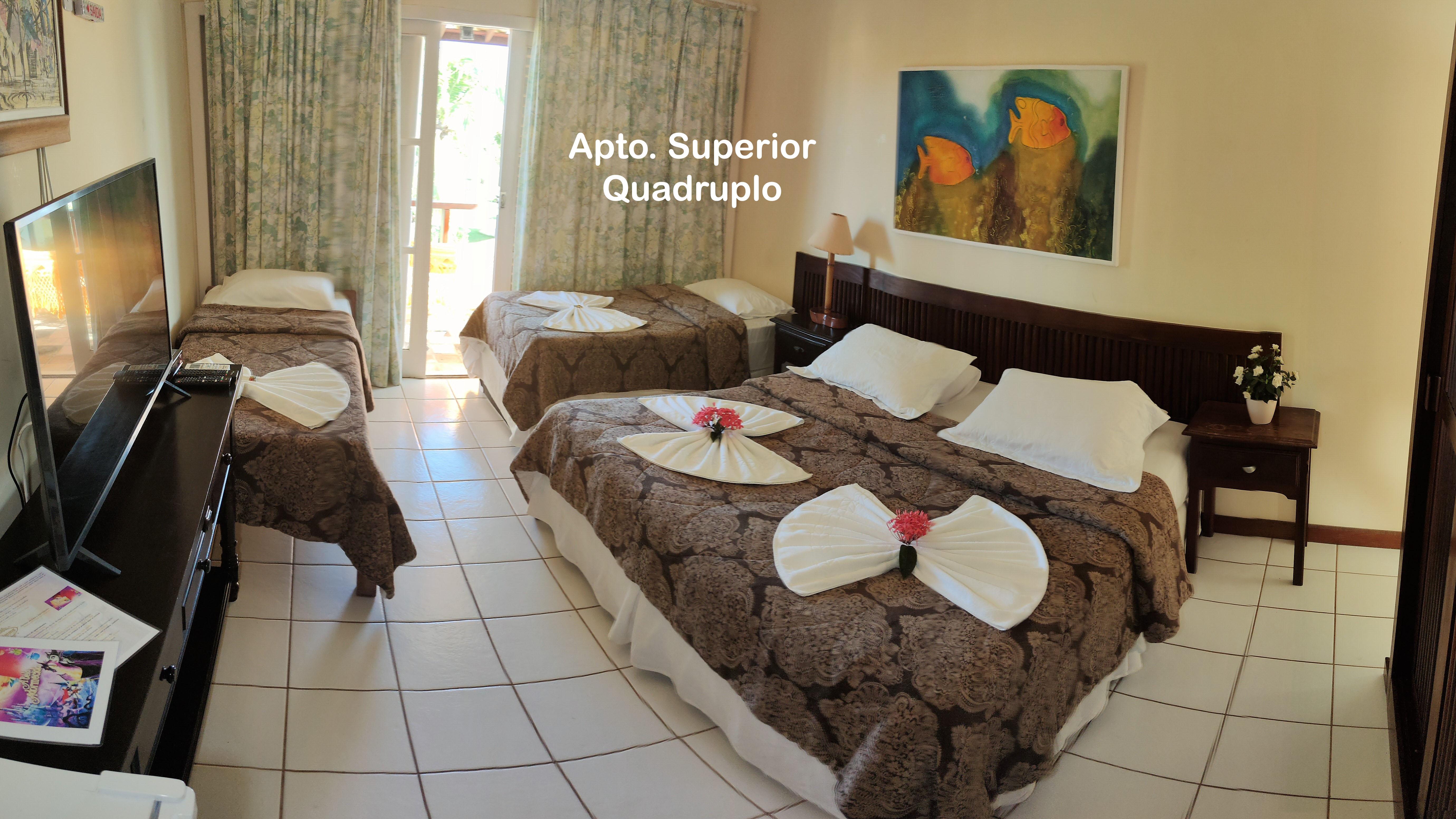 Hotel Grimms De Contos